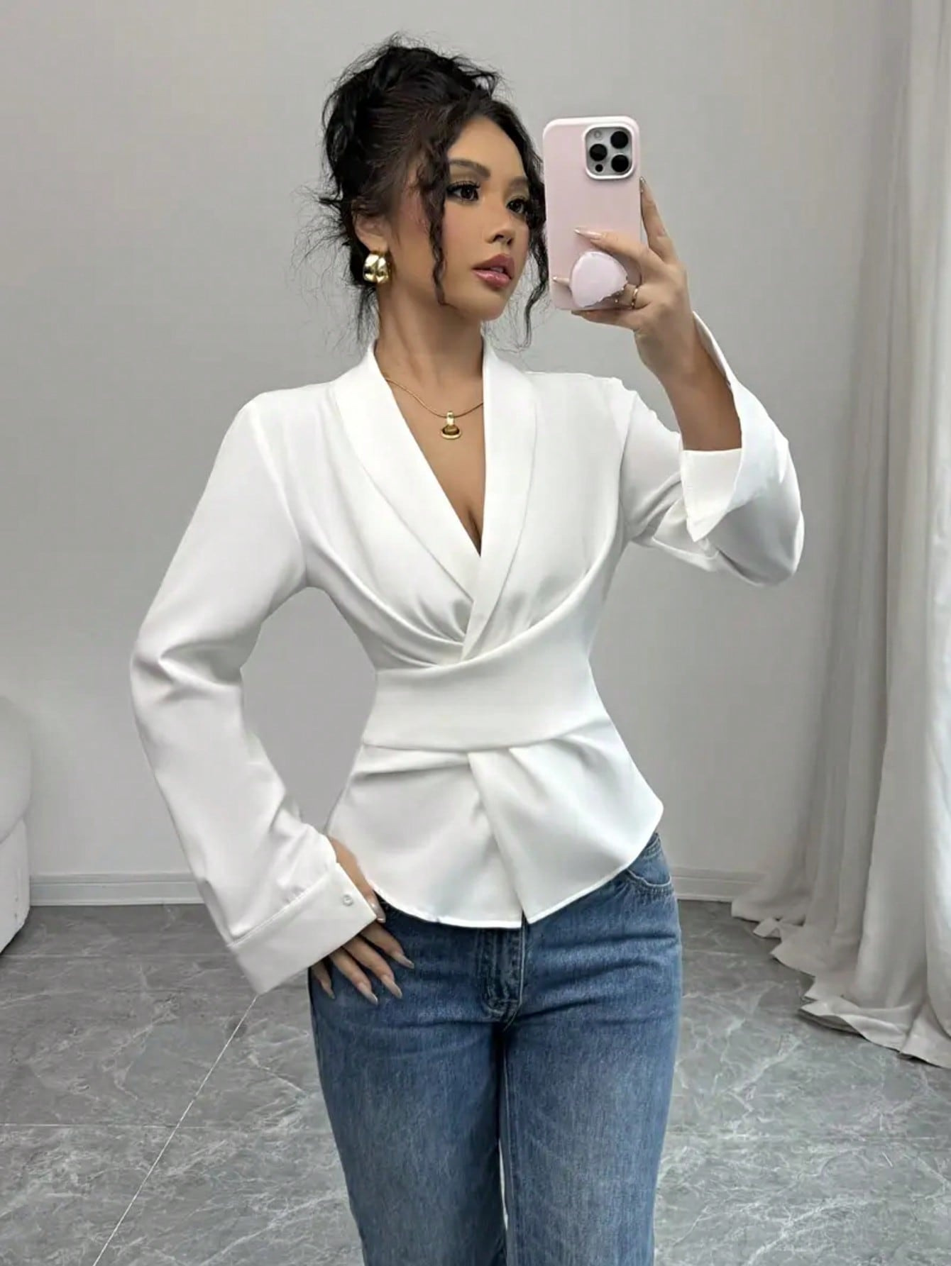 European And American Style Commuter Shirt, V-Neck Fashionable Long-Sleeve Waist-Cinching…