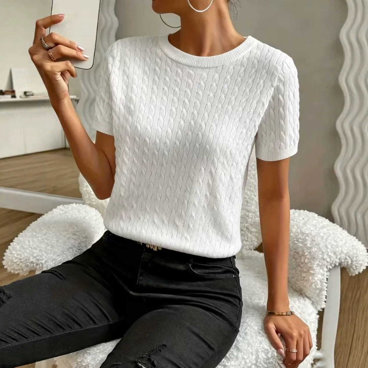 Figure-flatterin Slimming Versatile Work Top