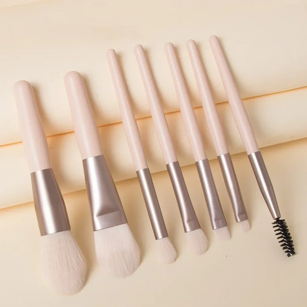 8-Pack Portable Makeup Brush Eyeshadow Foundation Blending Make Up Soft Fluffy Cosmetics…