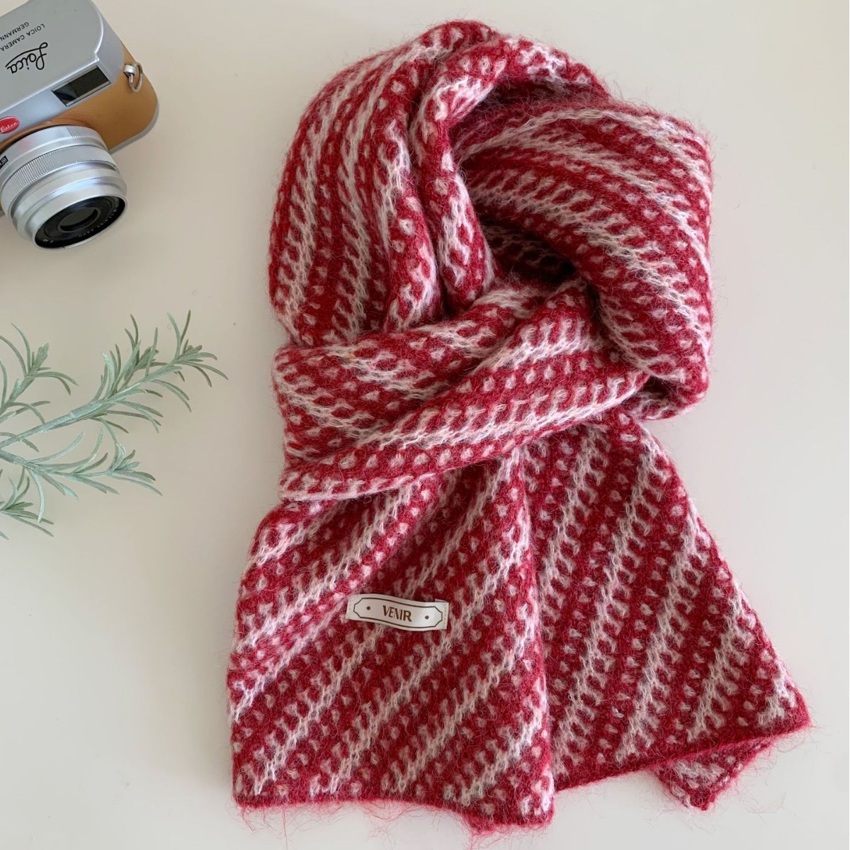 Womens Red-striped Knitted Scarf Versatile And Warm