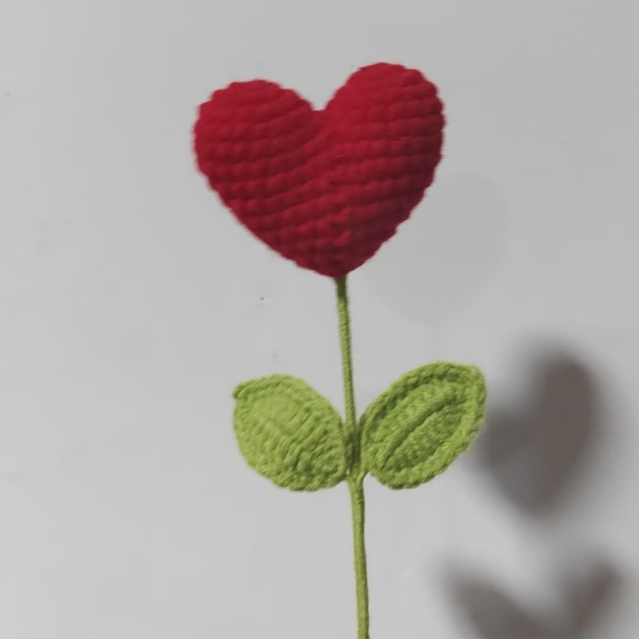 Finished Hand Crochet Yarn Heart Bouquet Valentine's Day Creative Gift Home Decor…