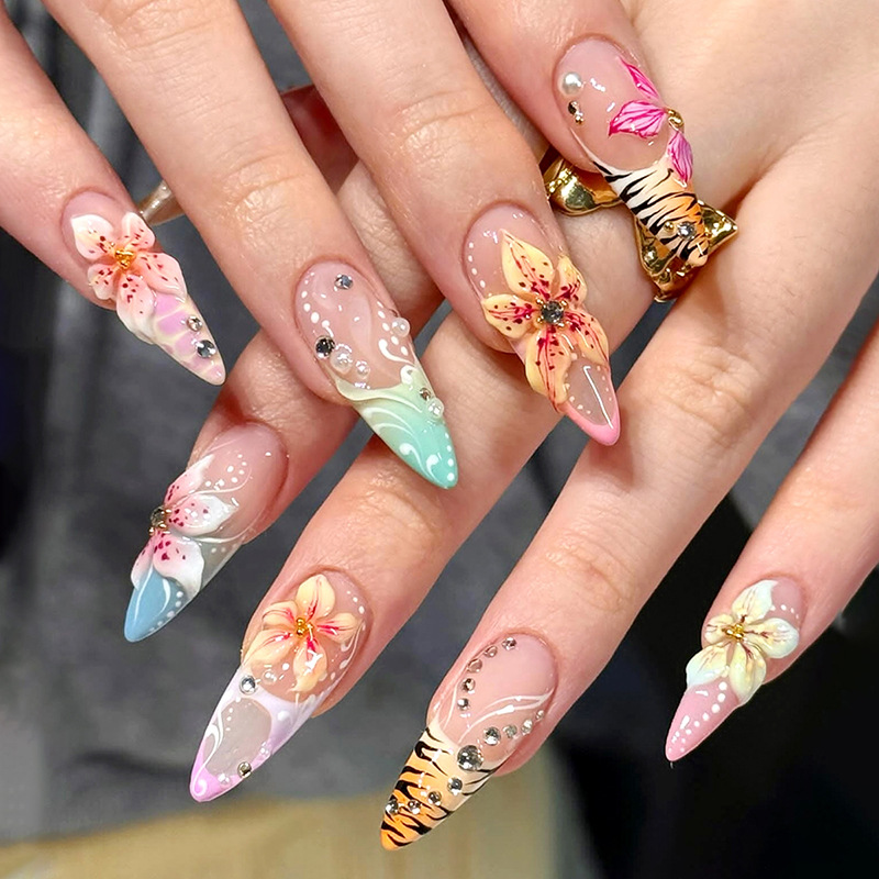 3D Textured Flower Wearable Nail Tips Nail Stickers