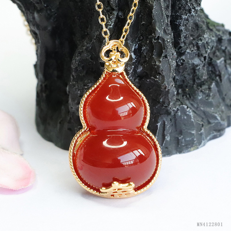 Guan Yu Natural Red Agate Fortune Character Gourd Pendant Chalcedony Necklace Vintage…