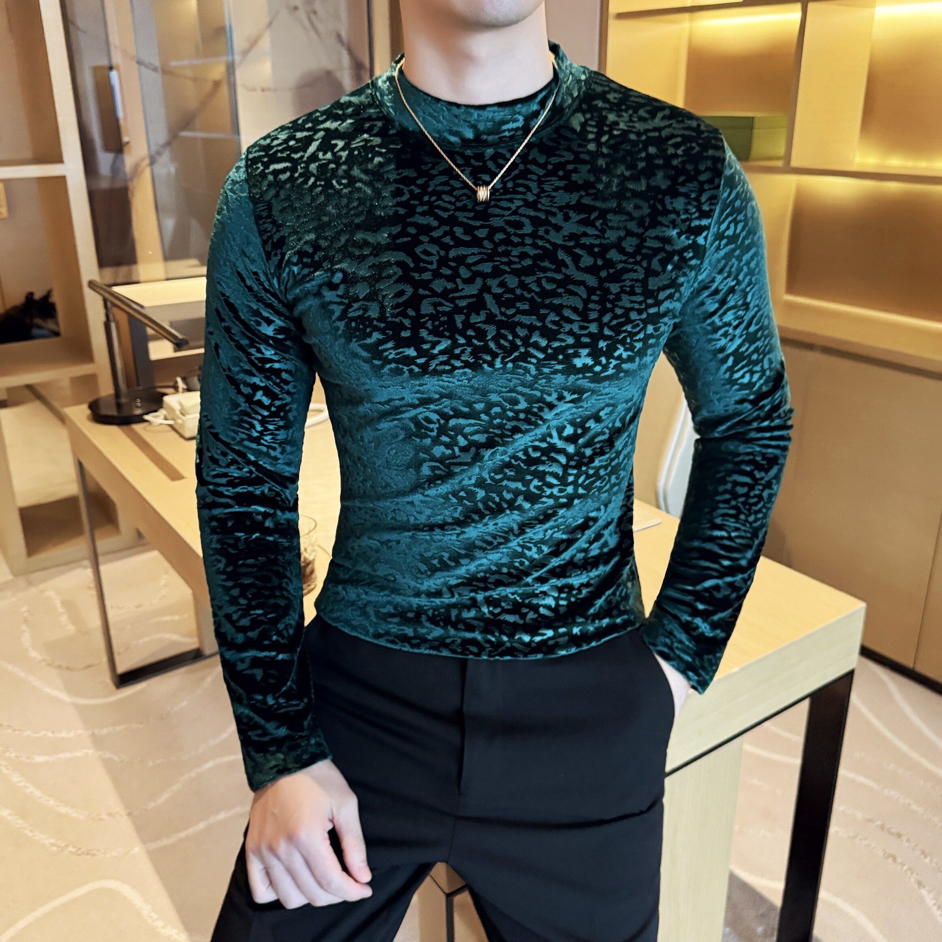 Velvet Leopard Print Jacquard Half-High Collar Long-Sleeve T-Shirt