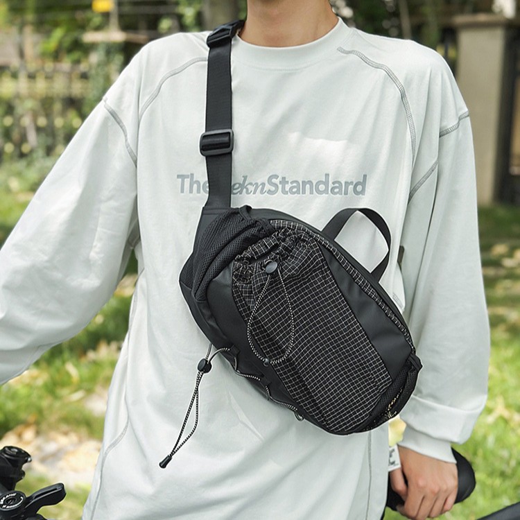 New Stylish Casual Versatile Lightweight Crossbody Shoulder Bag For Men And Women