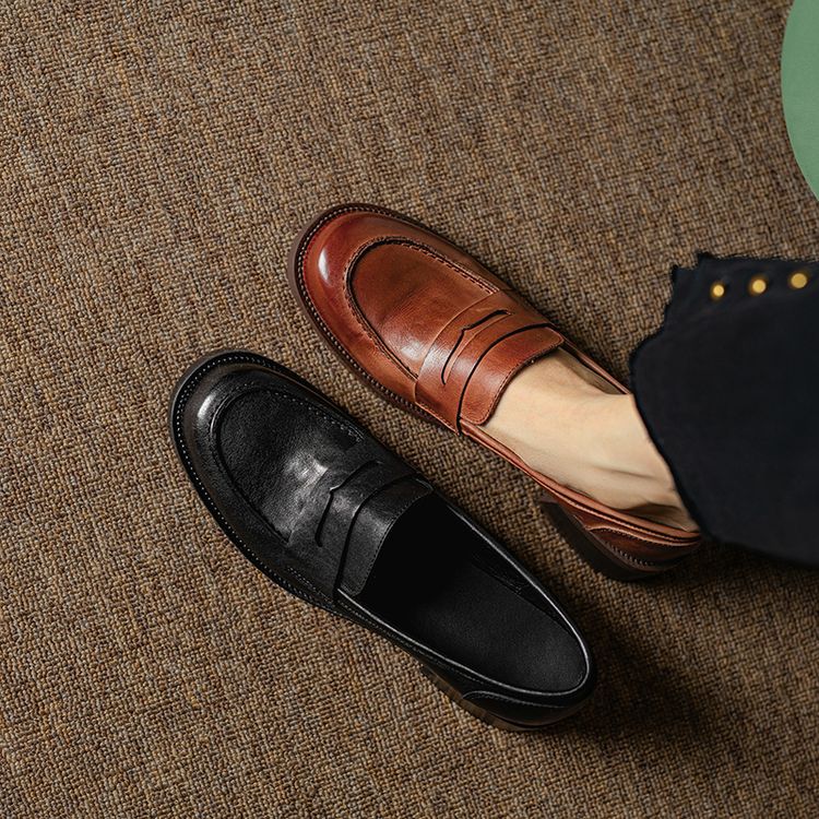 Deep Round-toe Chunky-heel Leather Slip-on Loafers For Women