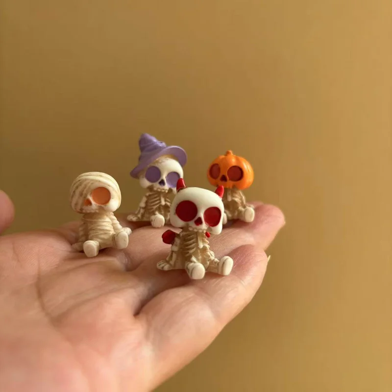 4Pcs Halloween Mini Figurines Set, Spooky Resin Decor with Pumpkins Ghosts Skulls for Party Home Garden Decoration photo 4