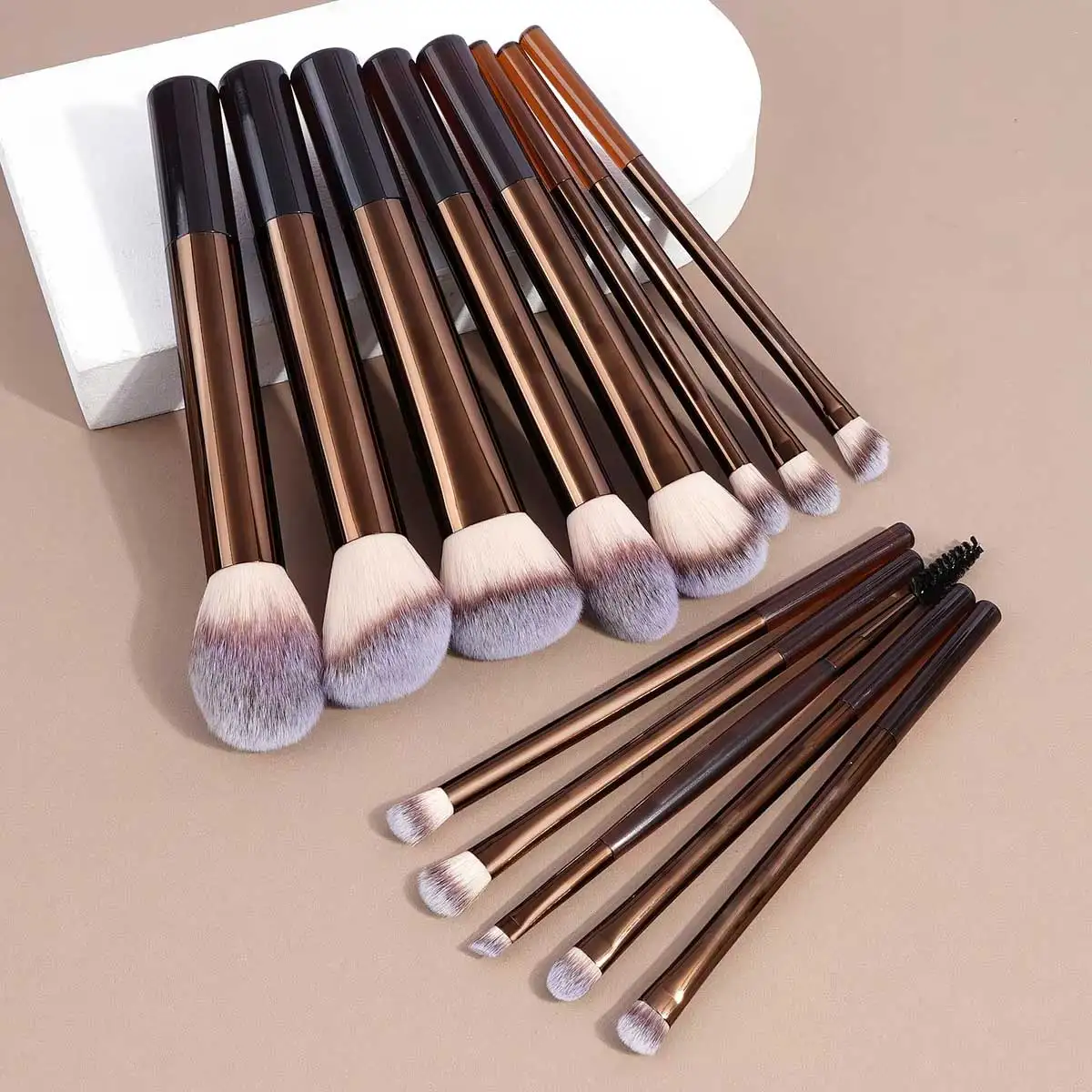 13PCS Makeup Brush Set Foundation Concealer Powder Eyeshadow Blush Brush Kabuki Blending Cosmetic Beauty Tool for Face photo 2