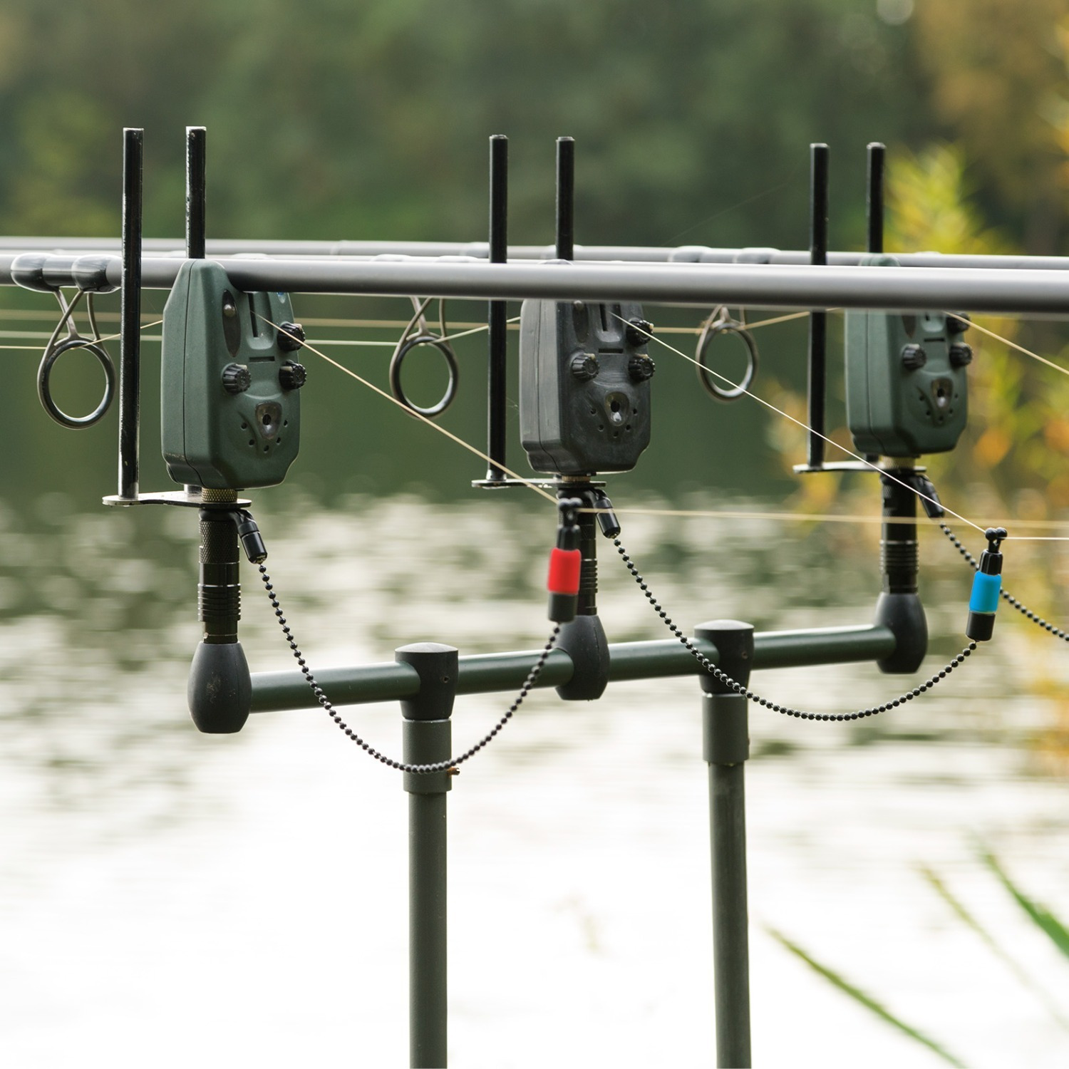 Night Fishing Set With 4 Swinger Floats In Blue, Red, Green, And Yellow, And 20 Floats For Anglers photo 4