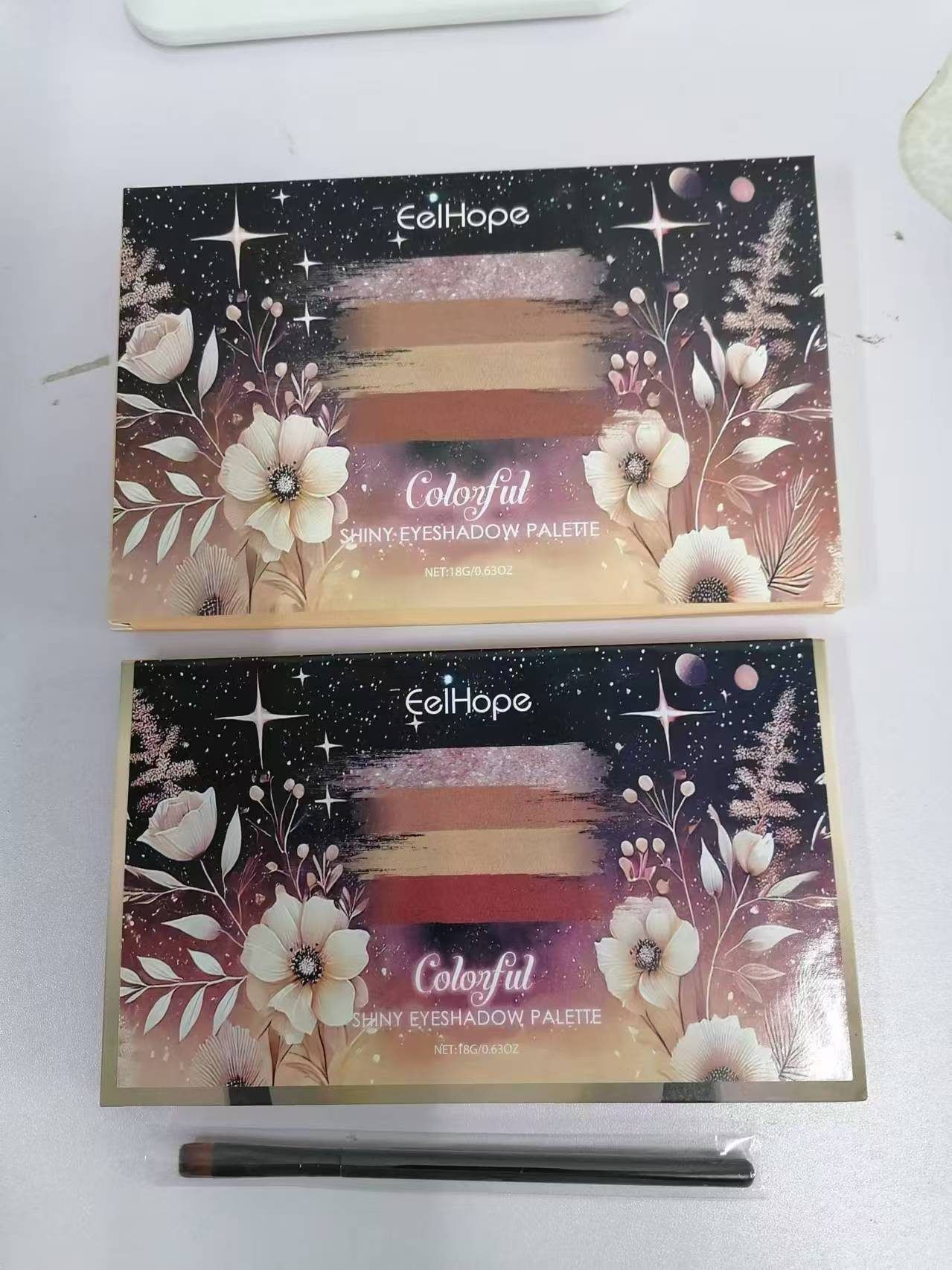 EELHOPE 18-Color Eyeshadow Palette, 18 g photo 2