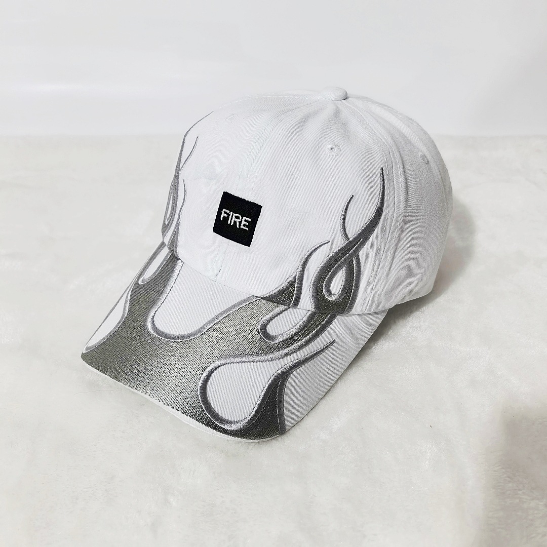 American Retro Hip-hop Style Multi-color Flame Baseball Cap, Simple And Fashionable Patch Letter Baseball Cap, Street Versatile Casual Hat photo 1