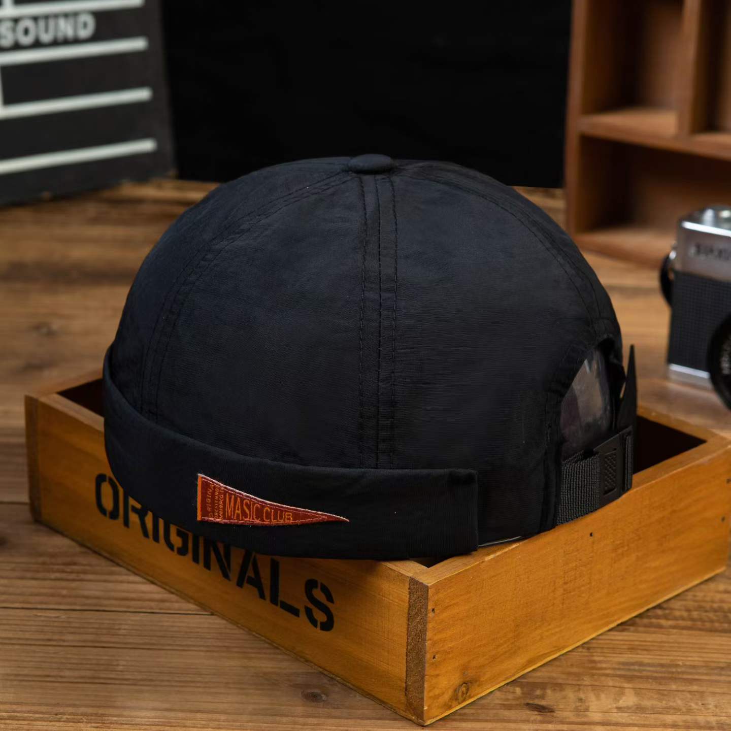 Japanese-style Quick-drying Breathable Fabric Triangular Logo Master Cap With Rolled Brim And Soft Top Without Brim - Hip-hop Hat photo 1