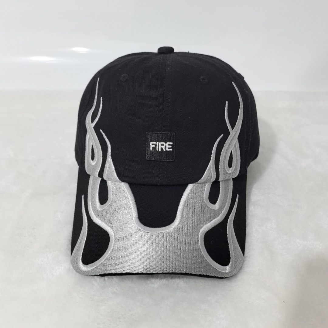 American Retro Hip-hop Style Multi-color Flame Baseball Cap, Simple And Fashionable Patch Letter Baseball Cap, Street Versatile Casual Hat photo 5