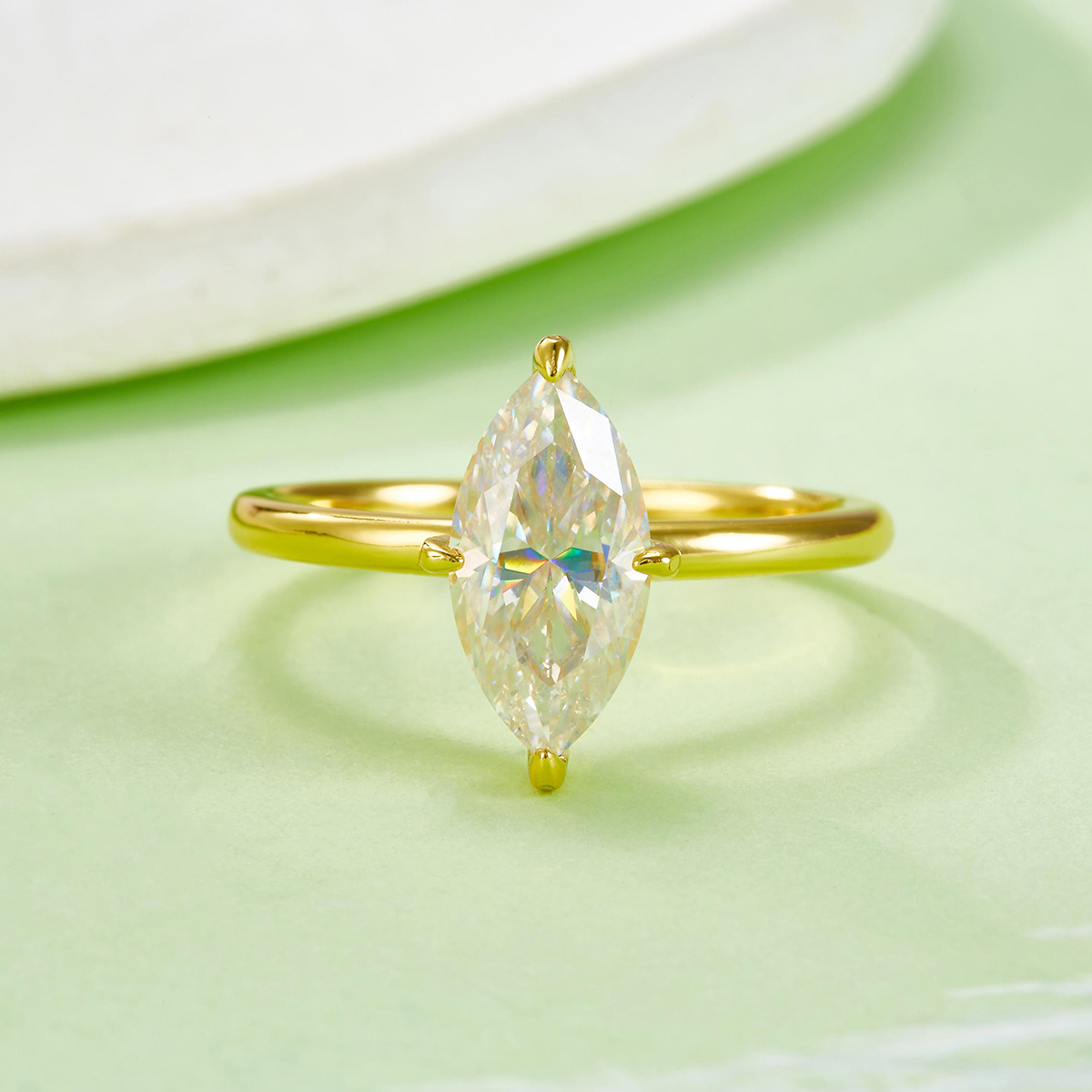 S925 Silver 2.0g Gold Plated 2.0ct Marquise Moissanite Ring, 2x6mm D VVS1, GRA Certified US 5-9 photo 2