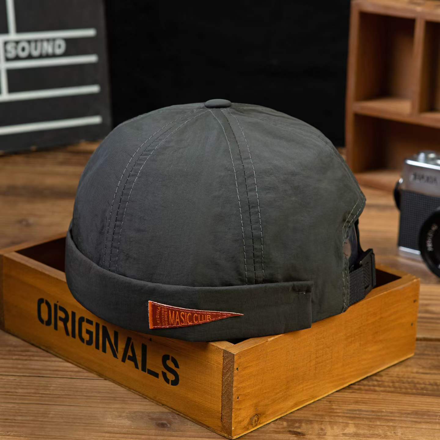 Japanese-style Quick-drying Breathable Fabric Triangular Logo Master Cap With Rolled Brim And Soft Top Without Brim - Hip-hop Hat photo 3
