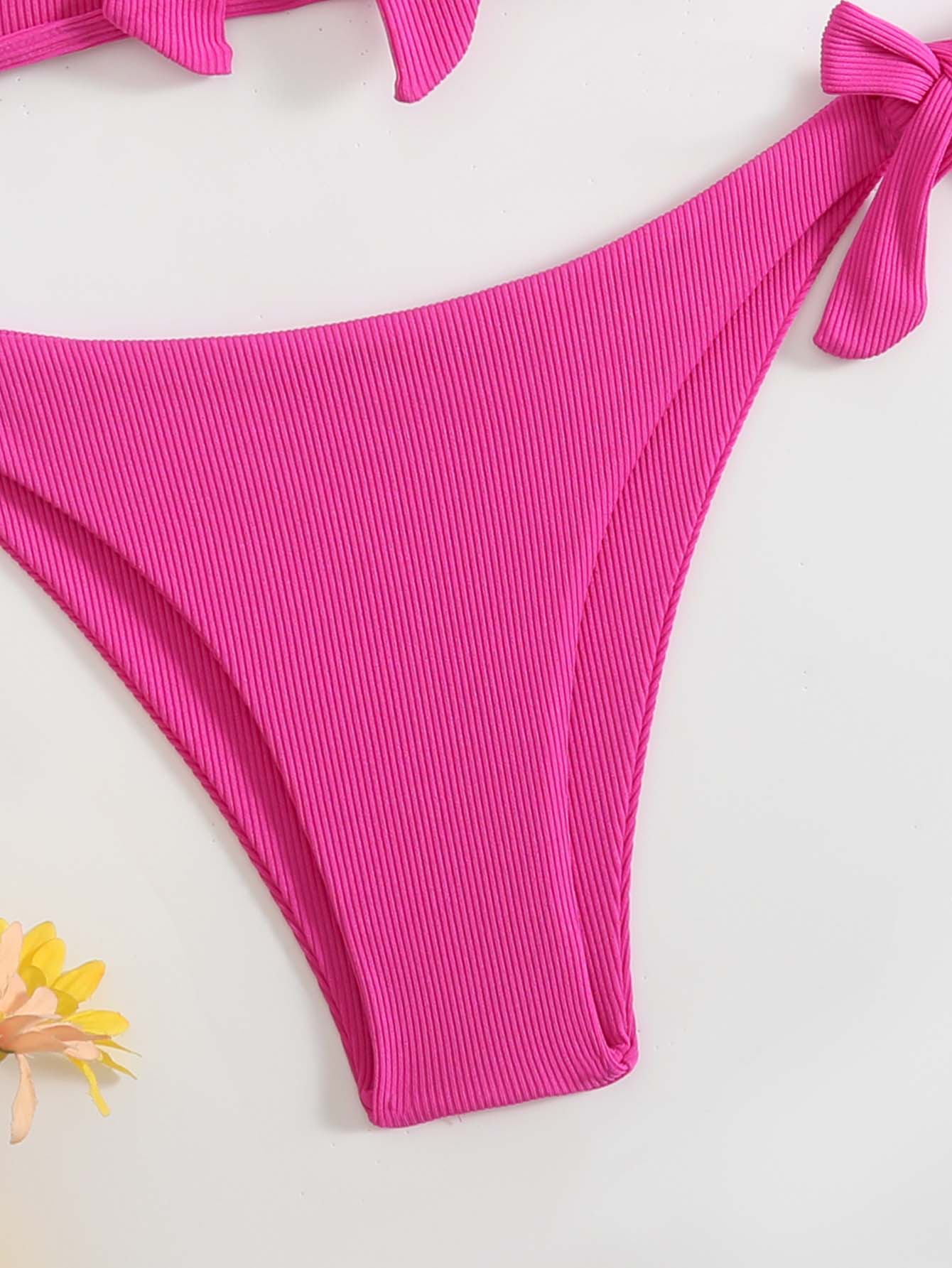 2026 New Solid Color Sexy Circular Cutout Split Set Swimsuit Straps Over-the-Shoulder Halter Two-Piece Bikini Set photo 8