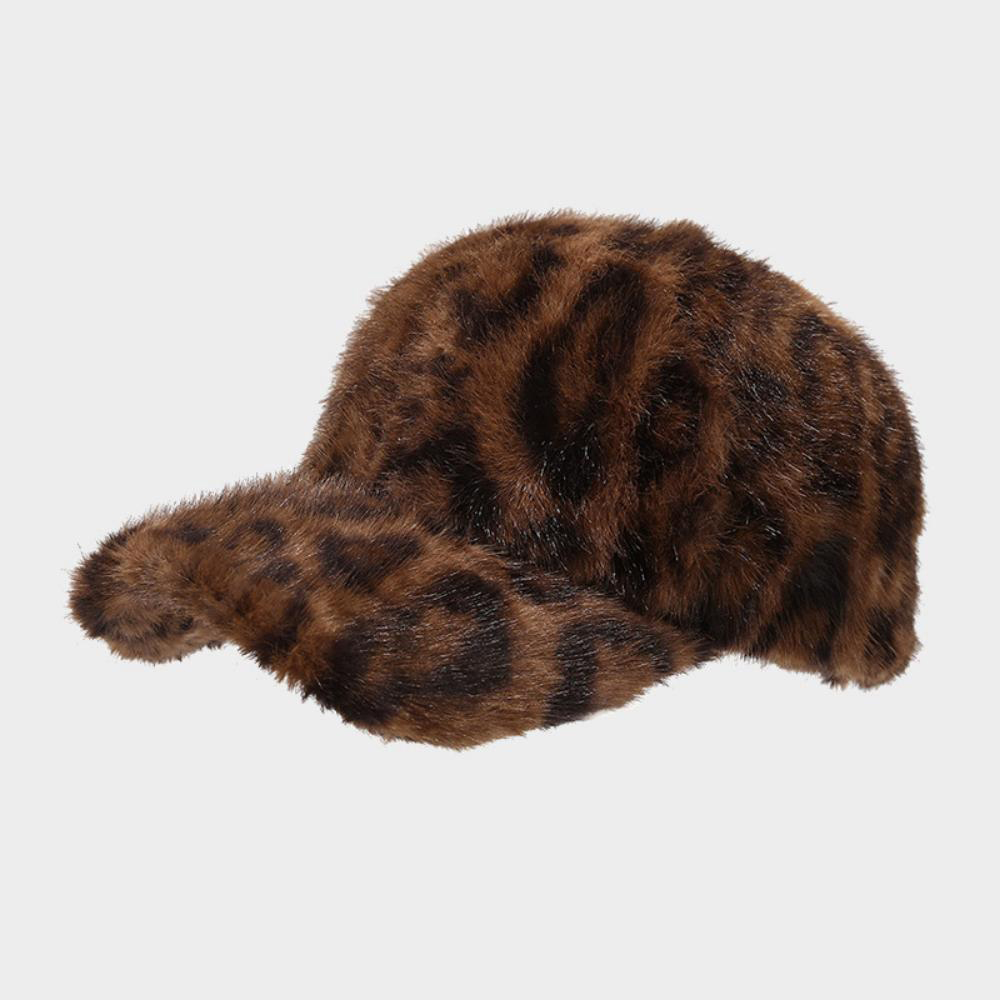 Fashionable Retro Plush Leopard Print Warm Baseball Cap In Korean Style. Stylish And Versatile, Perfect For Outdoor Wear. Duckbill Hat photo 1