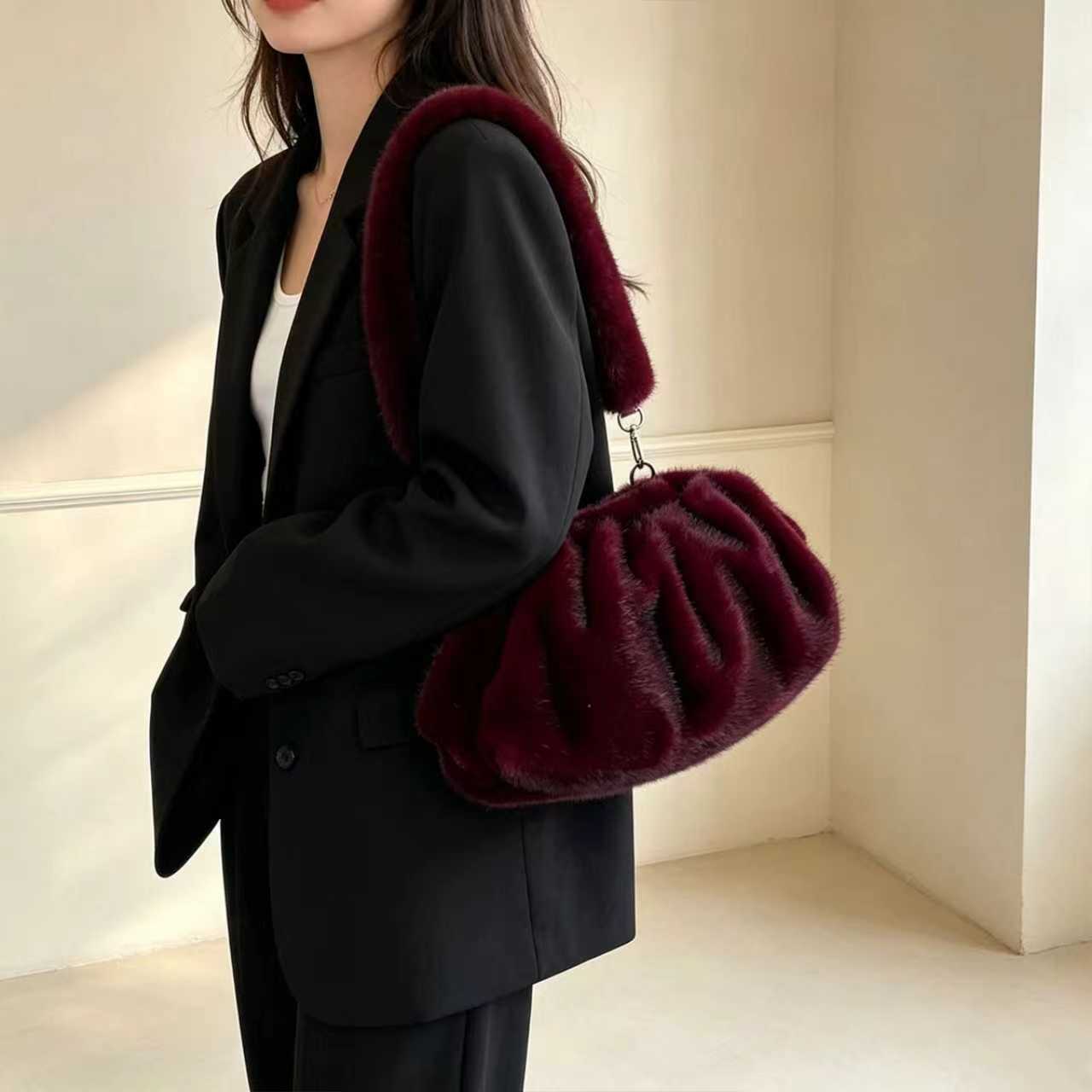 2026 New Plush Shoulder Bag For Women, Fashionable Imitation Mink Fur Pleated Cloud Bag, Autumn And Winter Versatile Crossbody Bag - Burgundy Color photo 6