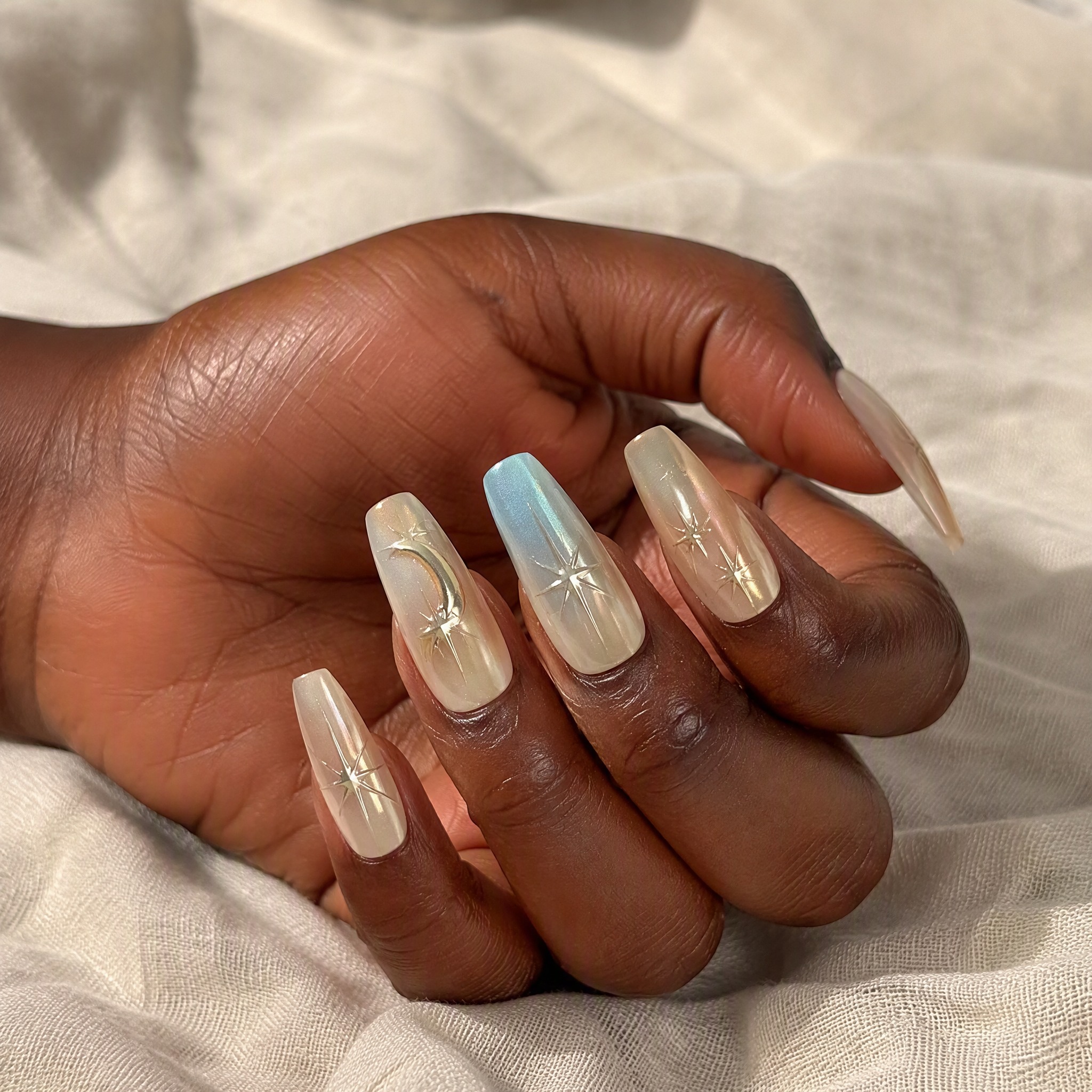 Celestial Cat-Eye Champagne Press-On Nails photo 6