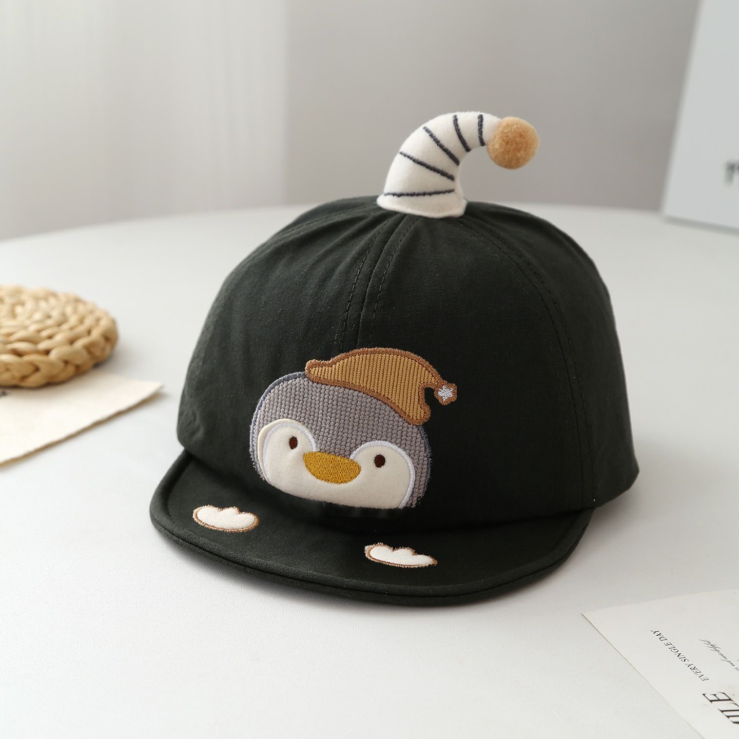 Summer Children's Penguin Embroidered Striped Jujju Soft And Cute Casual Style Baseball Cap Suitable For Babies Aged 0-3 Years Old photo 4