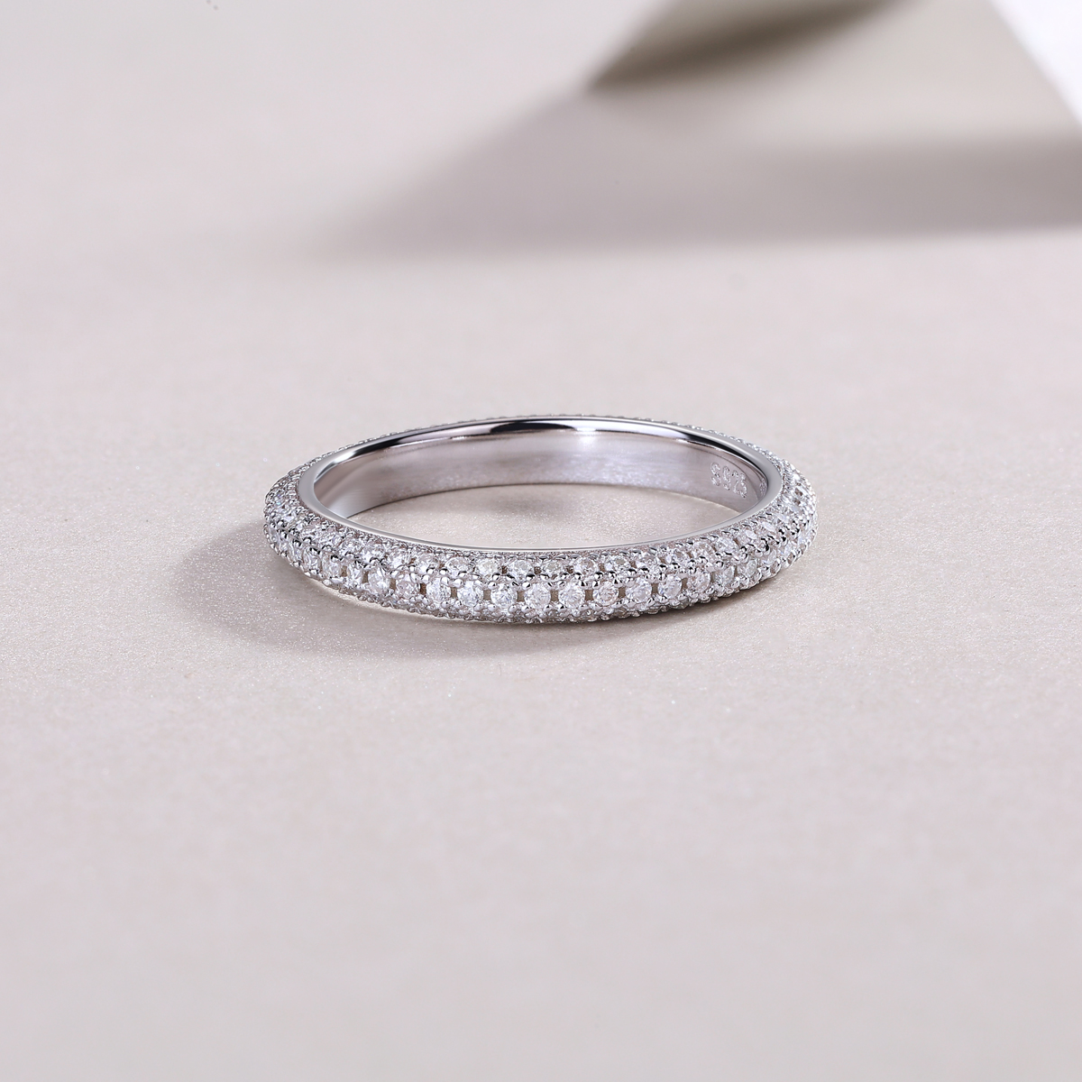 S925 Silver 2.0g Platinum Plated Moissanite Eternity Ring, 3.0mm 153pcs D VVS1 Pave Band, GRA Certified US 5-9 photo 2