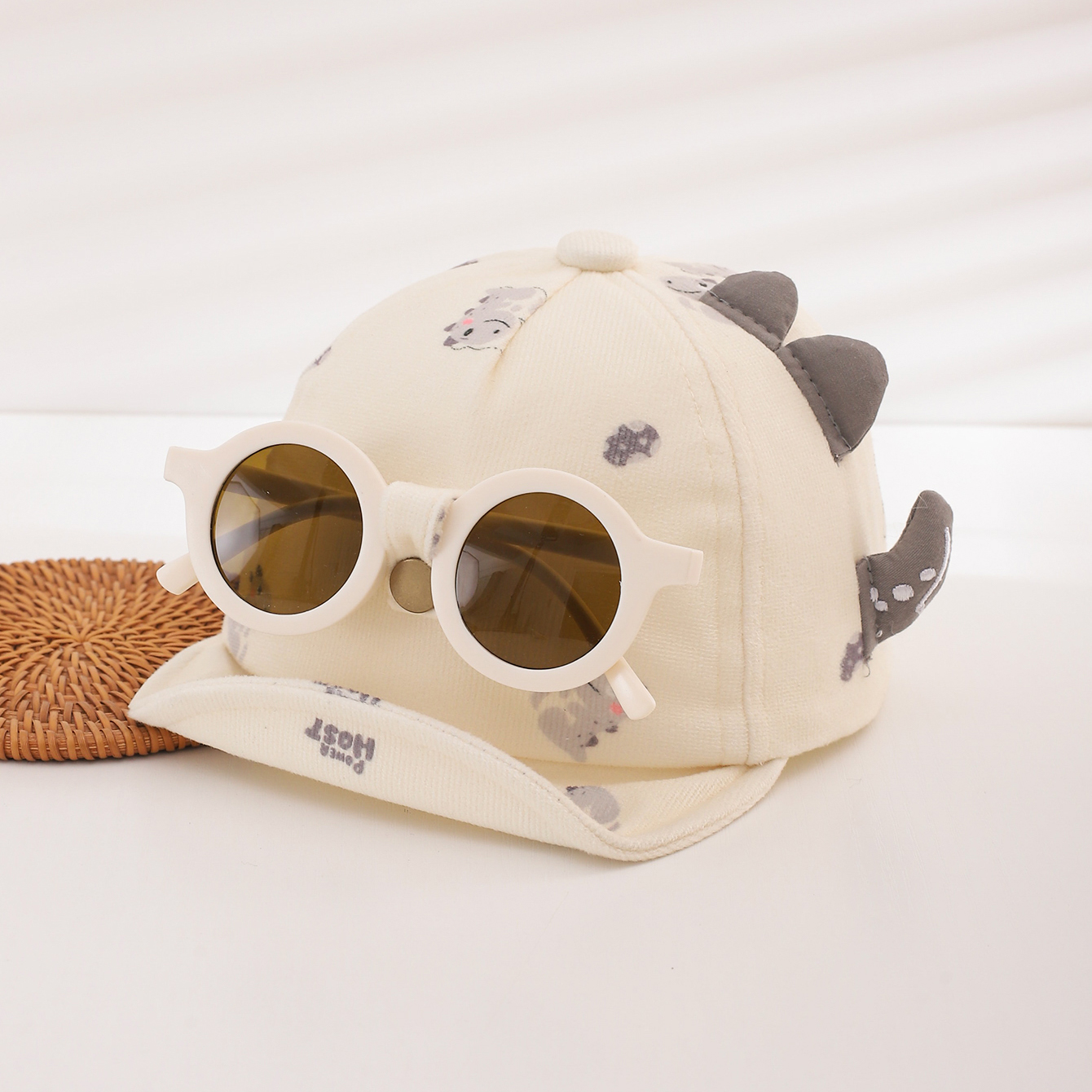 Fall Gender-neutral Three-dimensional Cartoon-style Ears With Glasses Decoration For Baby's Daily Cute Outfit Hat photo 2