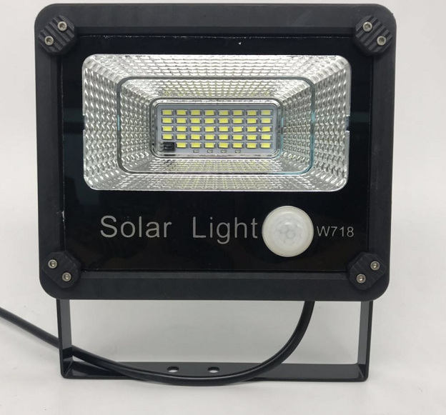 Solar Powered Motion Sensor LED Work Light 50W 5000mAh For W718 Street Remote Control Battery photo 1