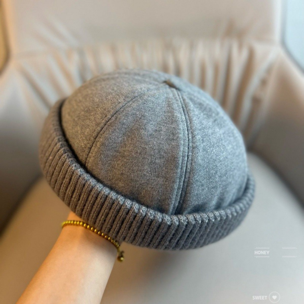 Patchwork Knitted Rolled-edge Vegetable-pulp Hat For Autumn And Winter, Made Of Cotton, With A Retro And Simple Design, Suitable For Workwear, Without A Brim, For A Lord-like Look photo 5