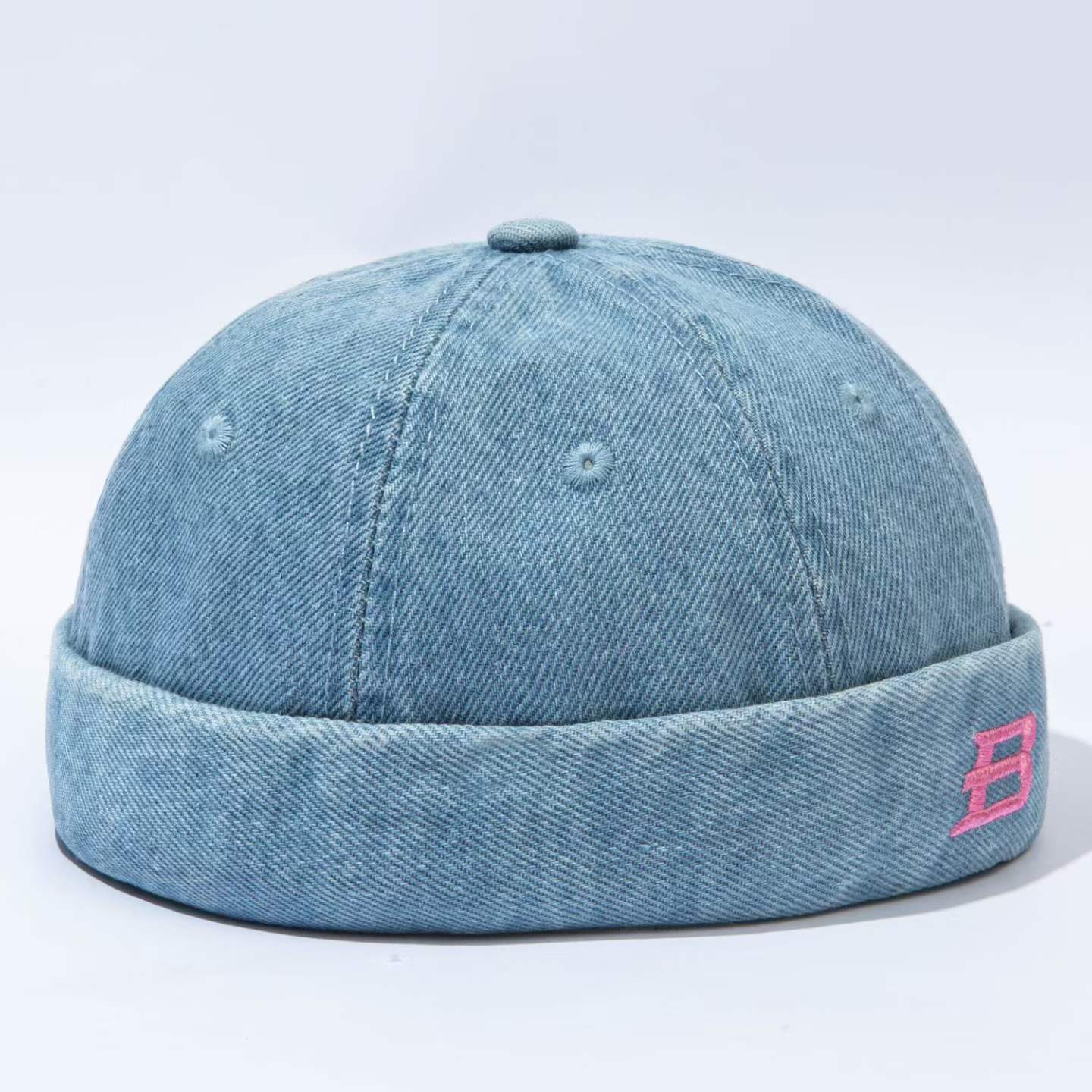 The Summer Men's And Women's Identical Letter B Embroidered Simple And Casual Style Master Hat Is Suitable For Outdoor Daily Shopping. photo 1