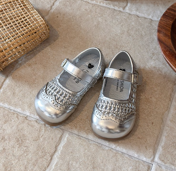 2026 Spring Summer New Korean Style Girls Hollow Out Leather Sandals, Woven Style Princess Shoes, Kids Soft Sole Breathable Versatile Flats photo 3