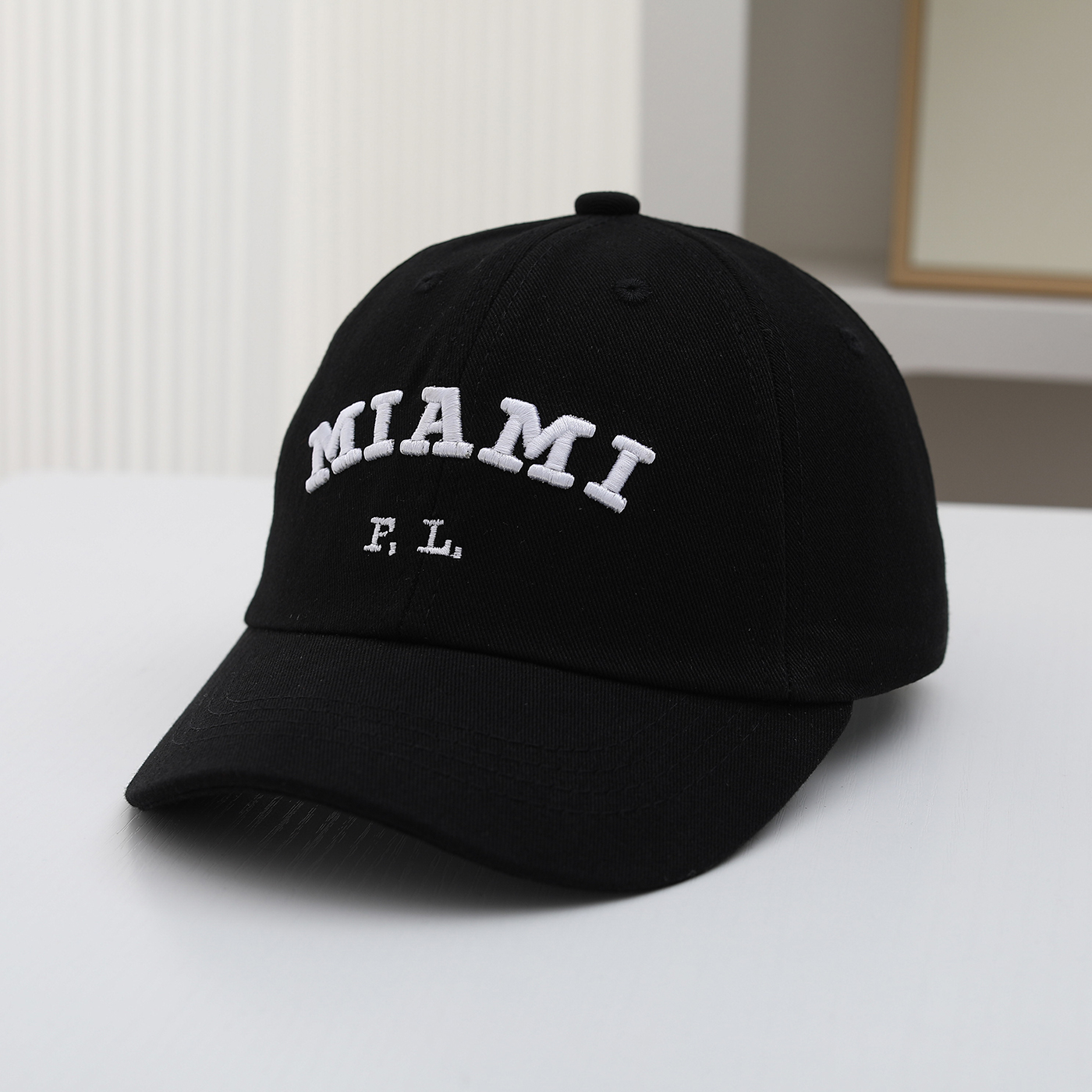 Children's Single-color Letter Embroidery Soft-top Adjustable Simple And Versatile Curved-brim Baseball Cap Suitable For Traveling, Shopping And Exercising photo 1