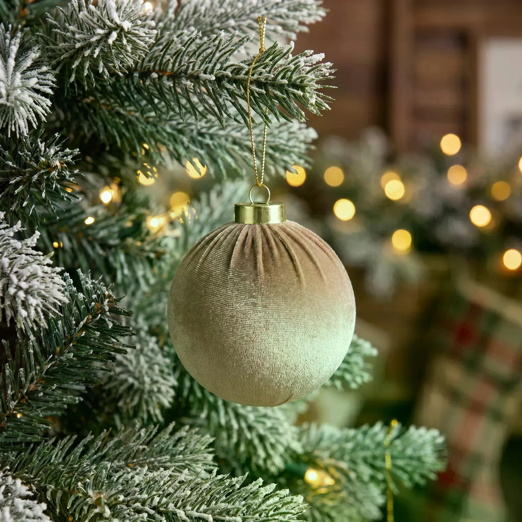 12Pcs Velvet Christmas Balls Ornaments Set, 80mm(3.15inch) Fabric Wrapped Xmas Baubles, Neutral Coffee Cream White Hanging Decorations for Christmas Tree Holiday Home Party photo 5