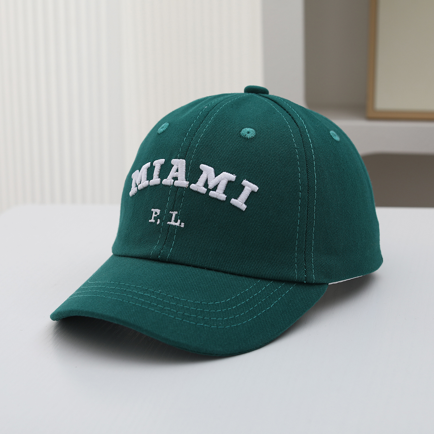 Children's Single-color Letter Embroidery Soft-top Adjustable Simple And Versatile Curved-brim Baseball Cap Suitable For Traveling, Shopping And Exercising photo 2