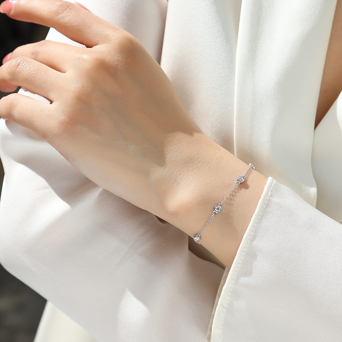 S925 Silver 1.4g Moissanite Bracelet, 7pcs 3mm D VVS1 GRA Certified, 16&5cm Adjustable photo 7