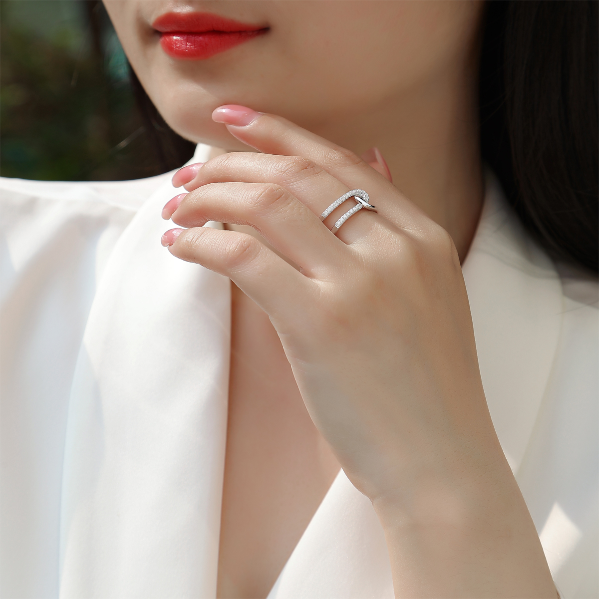 S925 Silver 3.7g Platinum Plated Moissanite Ring, 22pcs D VVS1 Interlocking Band, GRA Certified US 5-9 photo 6