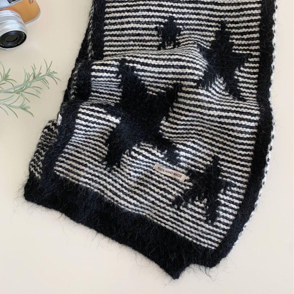 Women's Simple And Versatile Star Knitted Winter Scarf photo 3