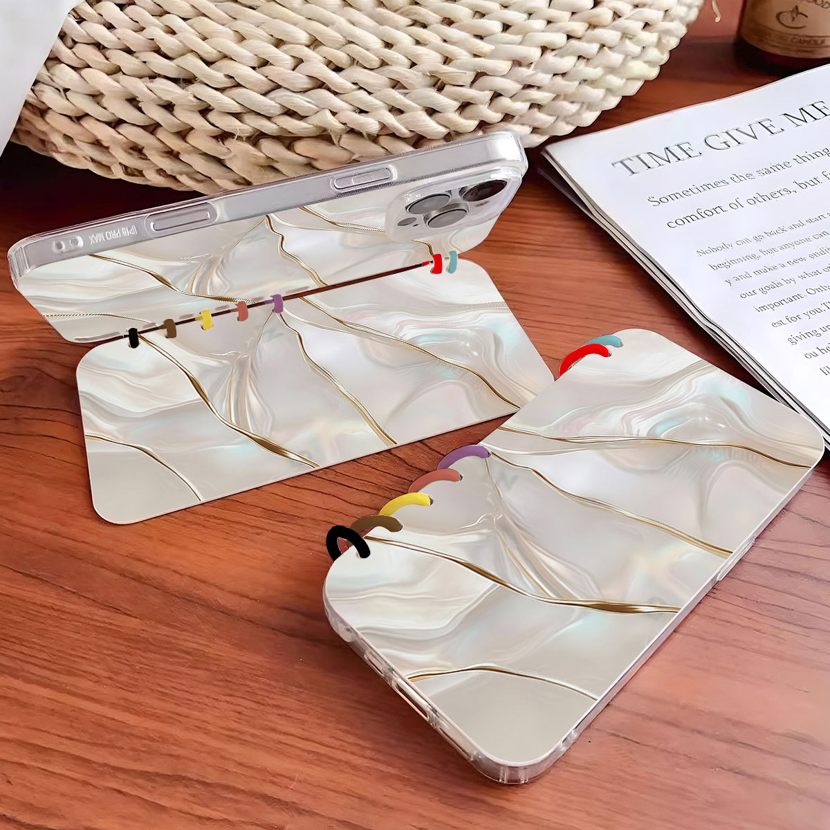Pearl White Textured Laptop Flip Phone Case photo 5