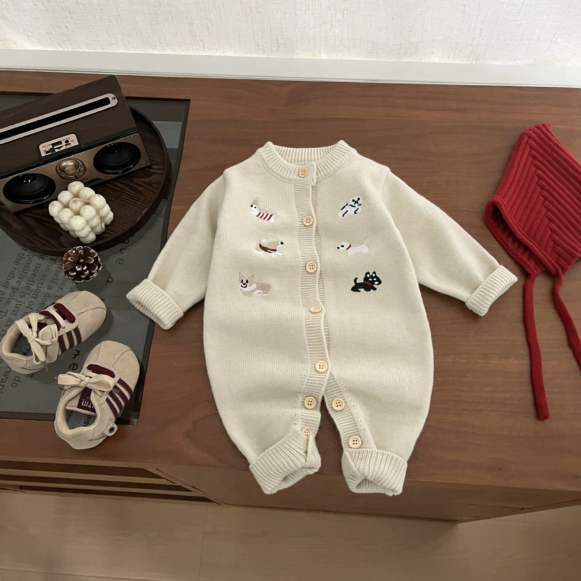 Childrens Embroidered Thickened Knitted Cardigan Romper photo 4