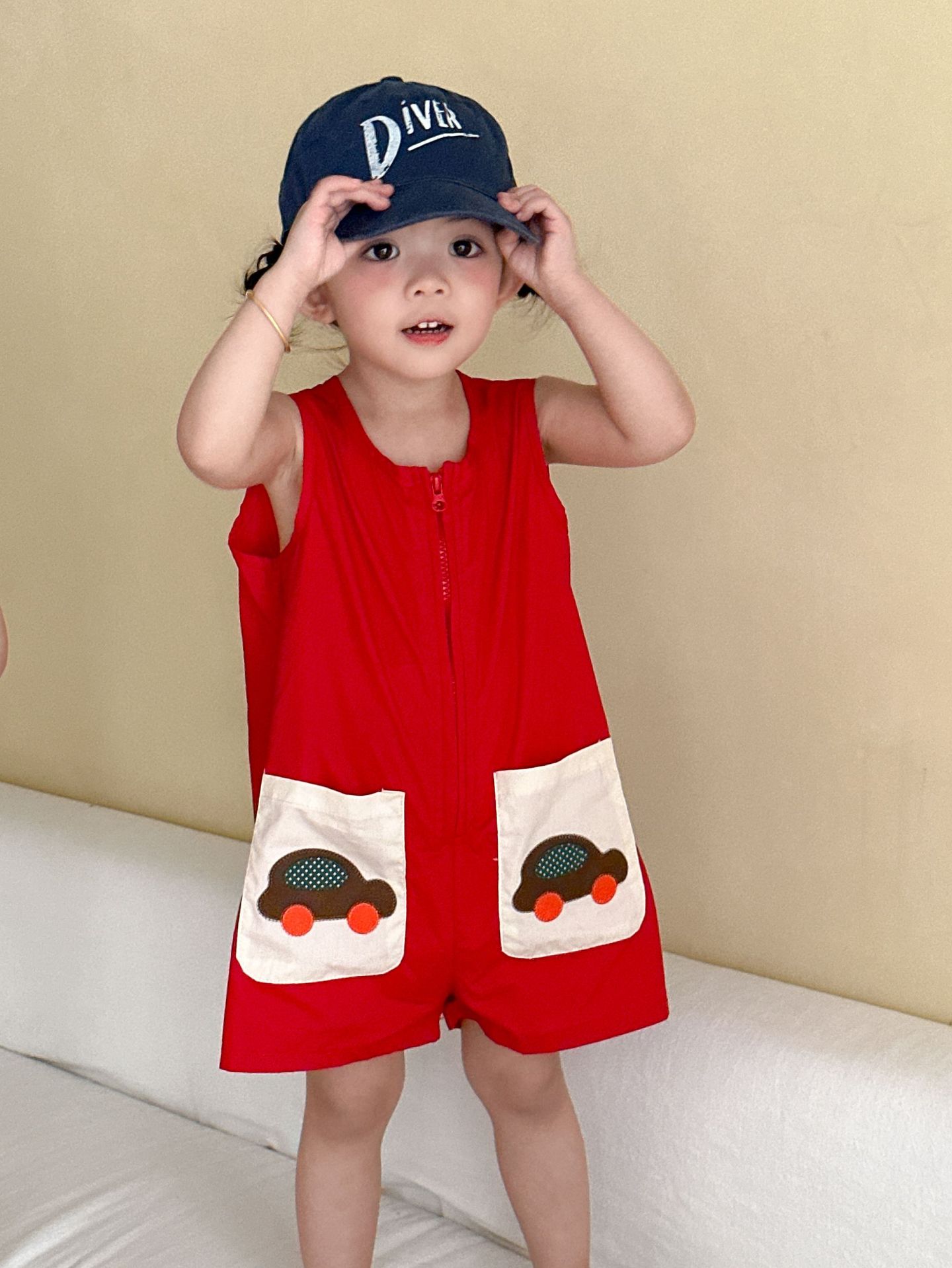 Loose-fitting One-piece Outfit For Baby Girls Going Out photo 2