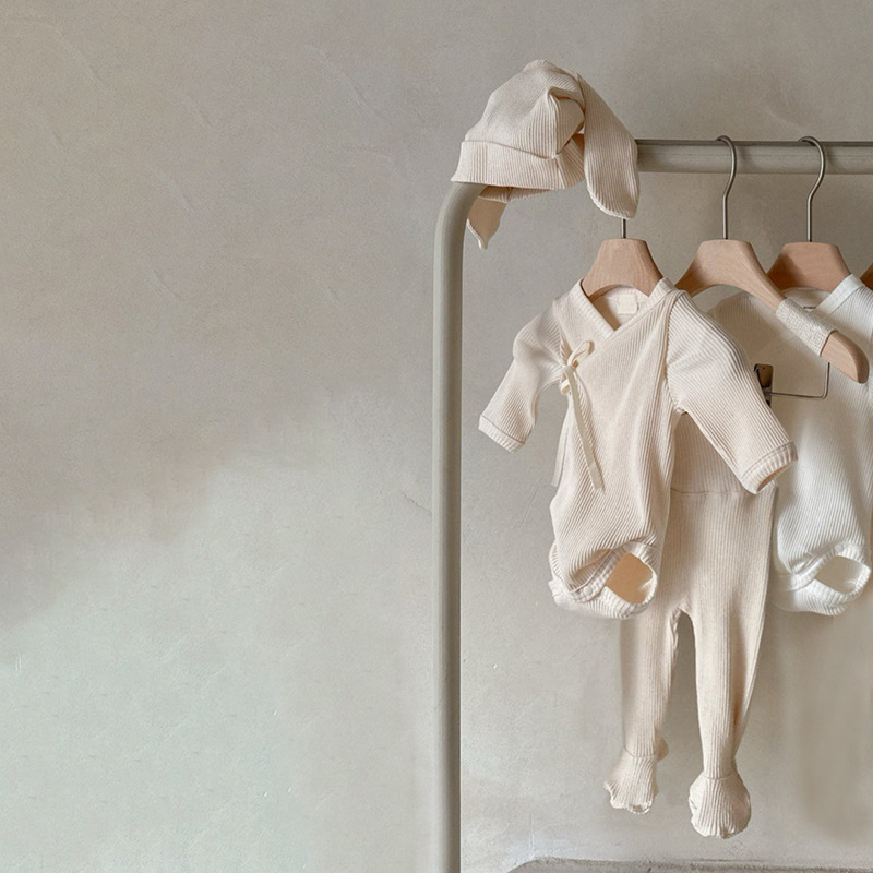 Newborn Clothes Romper Rabbit Ear Hat Set photo 3