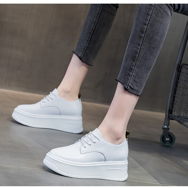 Women's Casual Leather Shoes With Thick Platform Soles And Lace-up Design photo 4