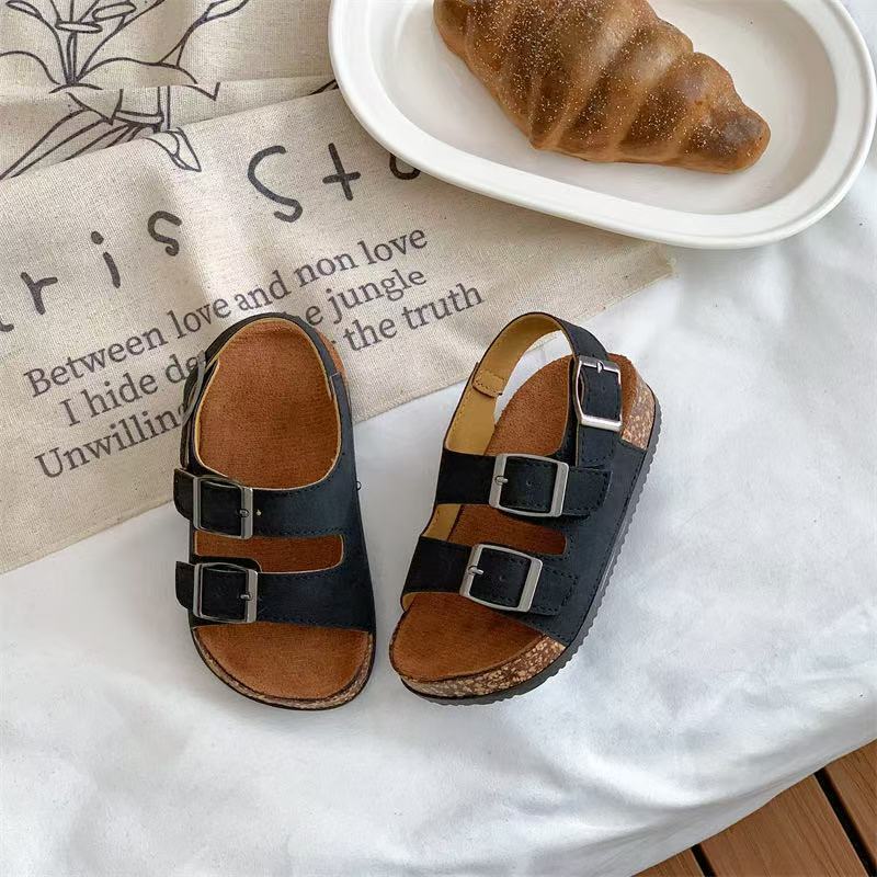 Summer Fashion Sandals For Boys And Girls Cute Cartoon Design photo 6