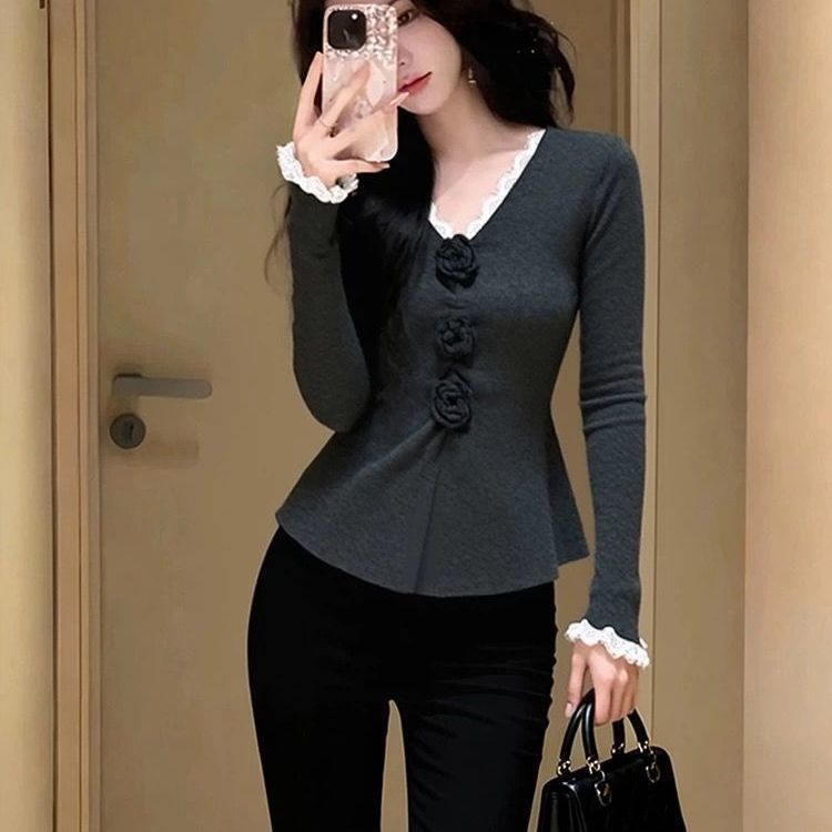 Stylish Slim-fit Womens Base Layer For Fall And Winter photo 4
