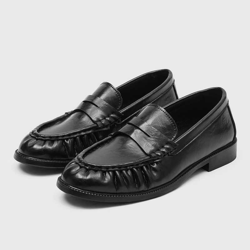Men's Handcrafted Pleated Slip-On Flat Shoes photo 6