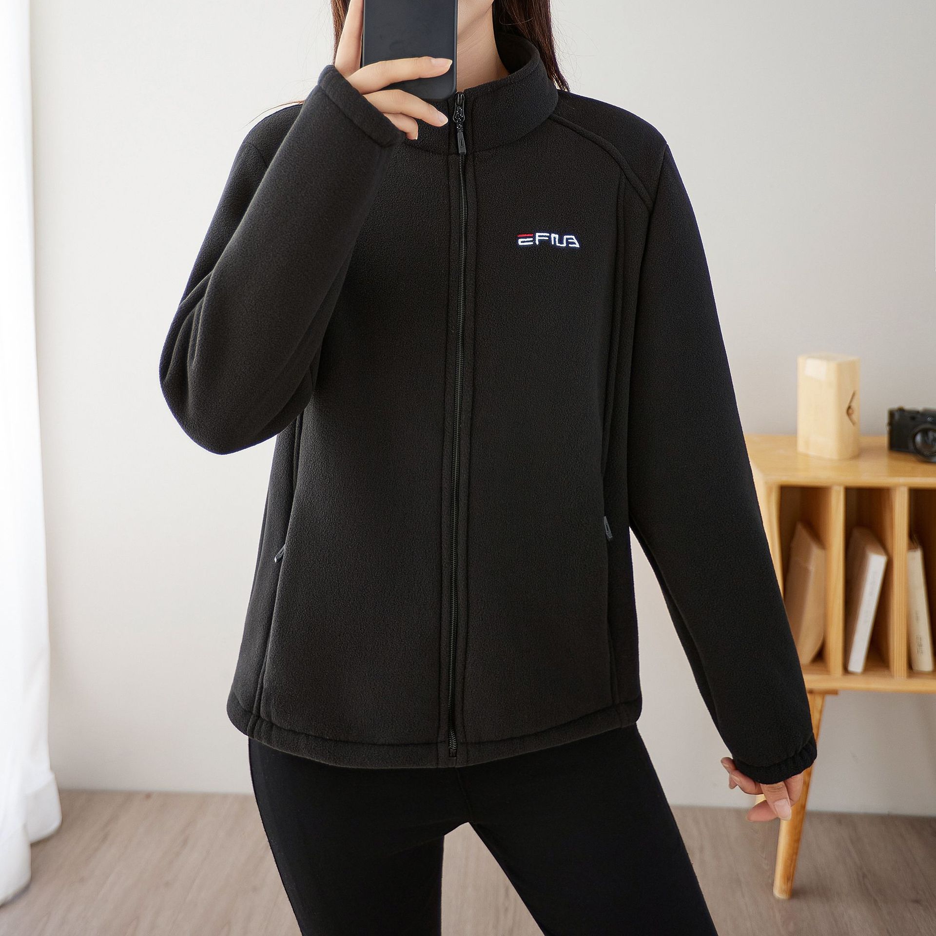 Women's Fleece-Lined Thickened Zip-Up Cardigan photo 3