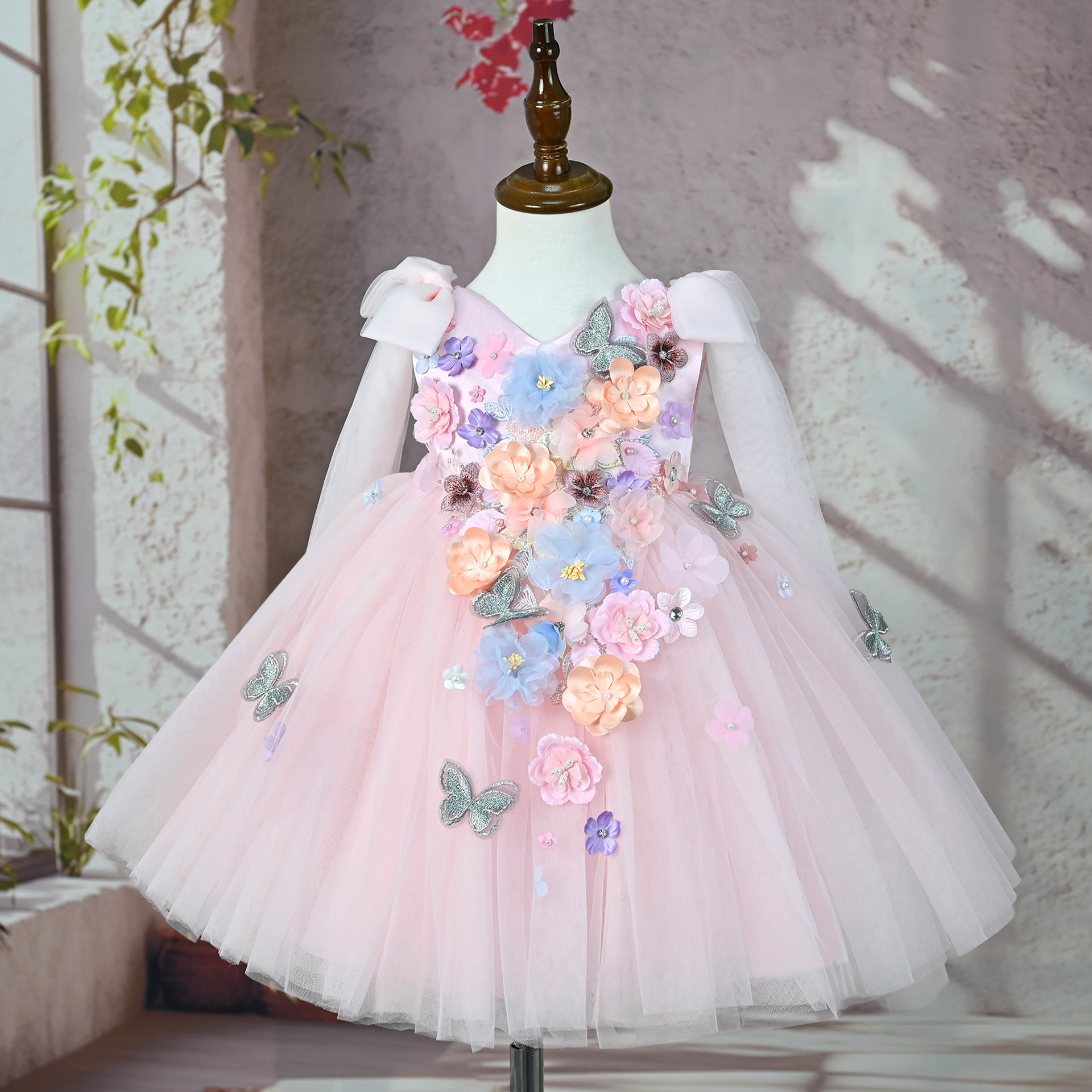 Handmade Three-Dimensional Tulle Princess Dress photo 2