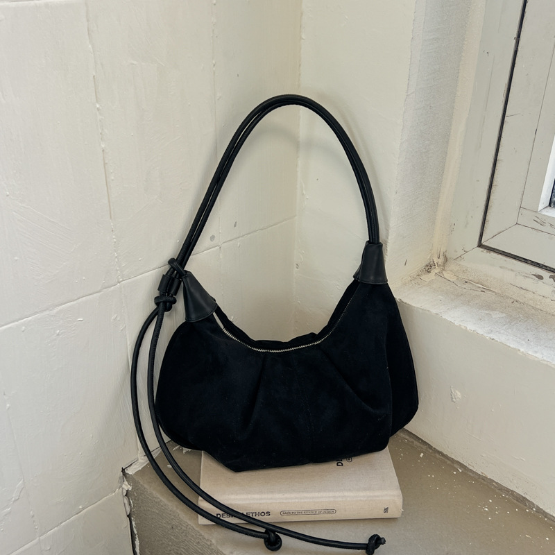 Casual Simple And Versatile Crossbody Bag photo 5