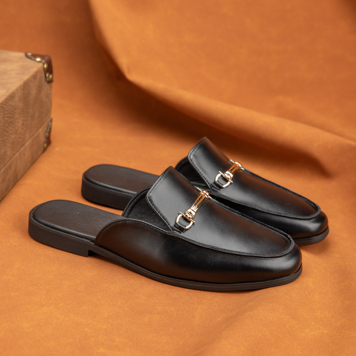 Men's Closed-toe Half Slippers Simple Sandals photo 1