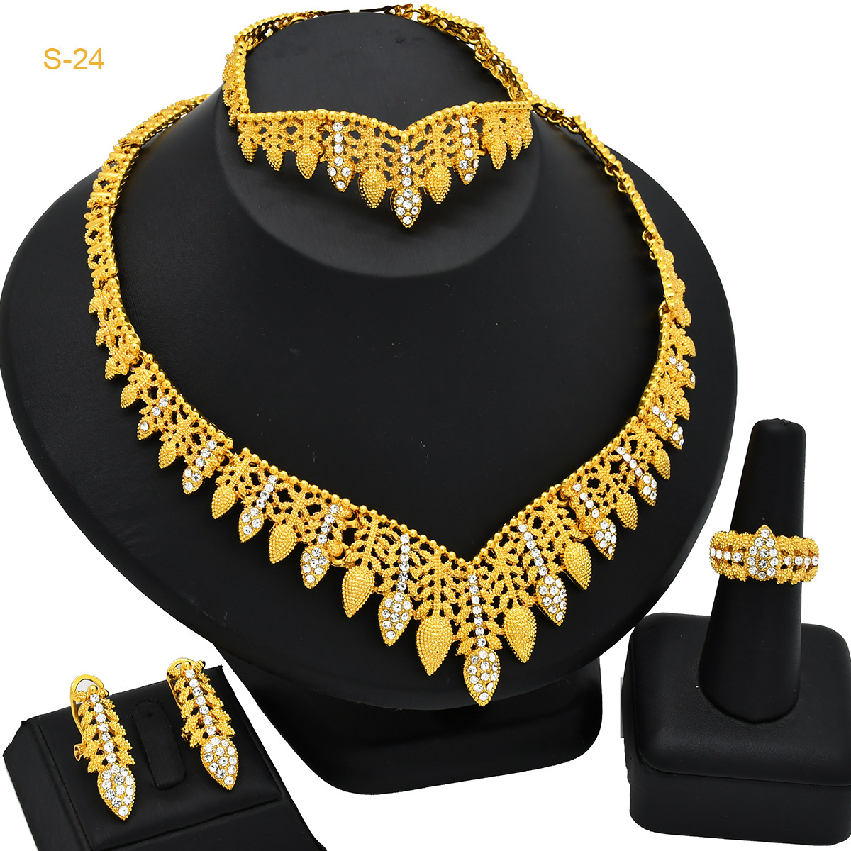 Women's Saudi Bridal Necklace Bracelet Earrings Four-piece Ring Set photo 7