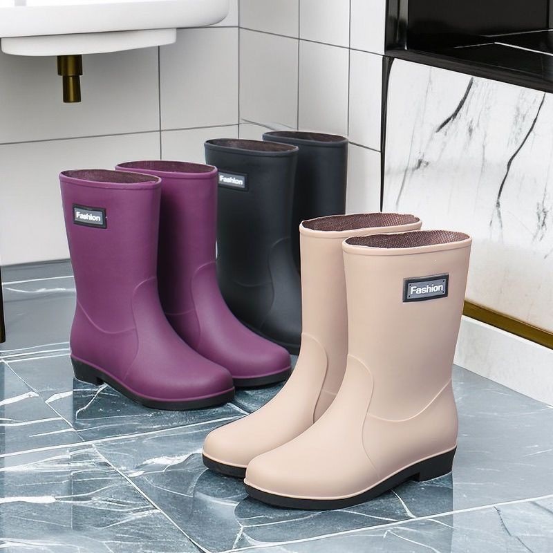 Women's Non-slip Mid-calf Soft Bottom Rain Boots photo 1